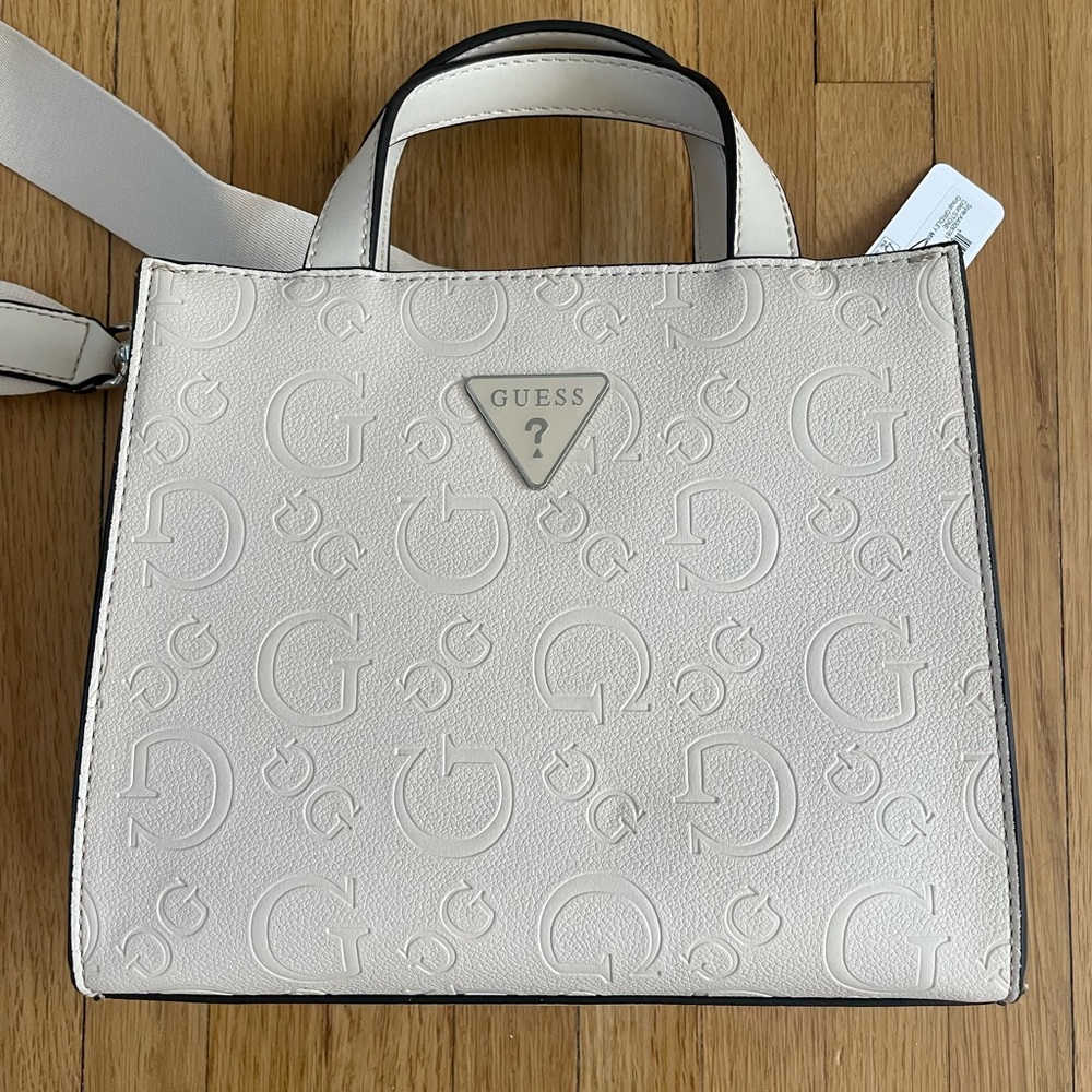 🤍 Guess Gridley Mini Textured ‘G’ Print Crossbody Bag - Stone 👝